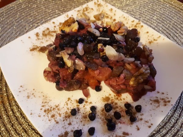 Crunchy delight -rubarb, walnuts and raspberry